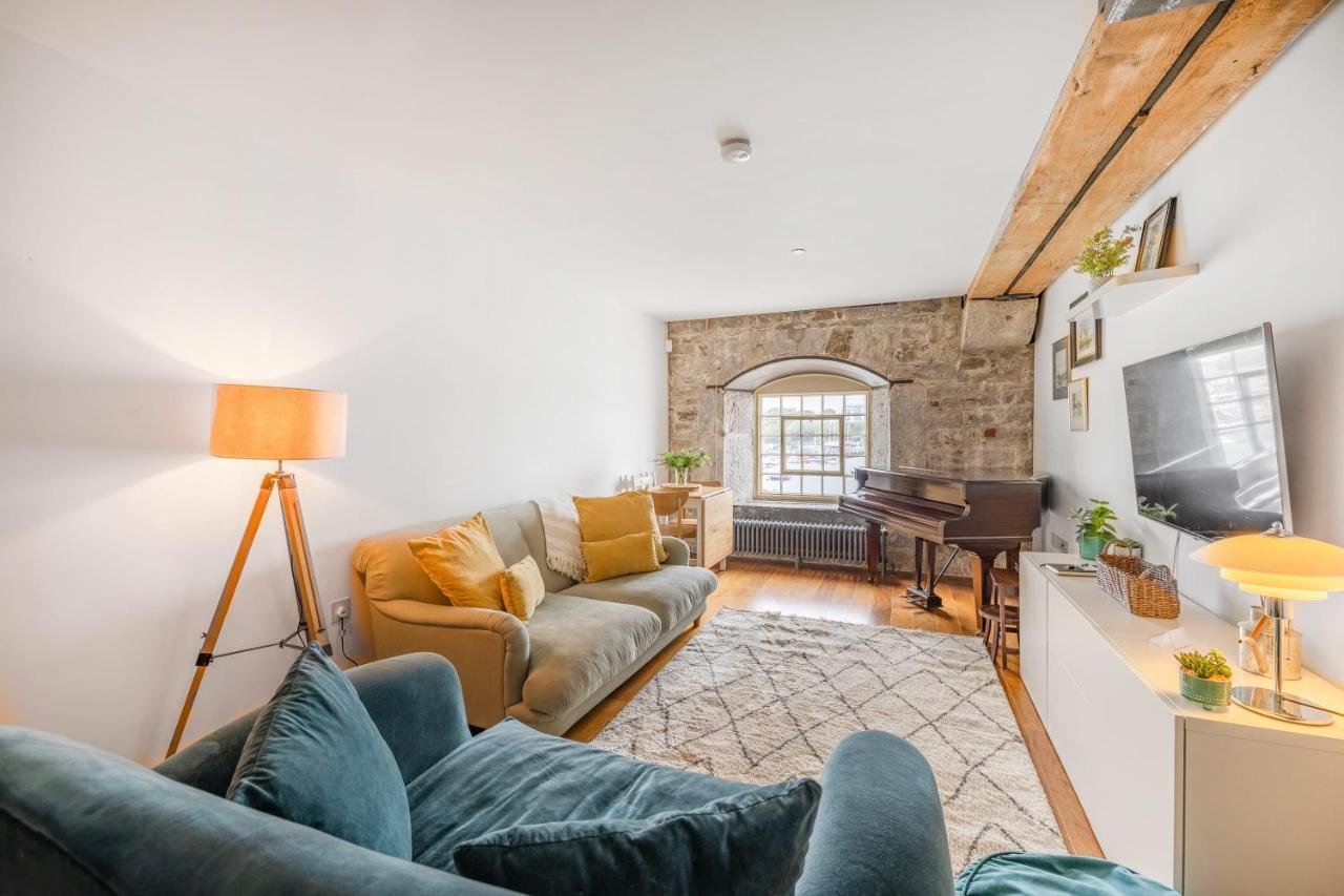 Luxury 2 Bed Apartment In Historic Royal William Yard Plymouth Luaran gambar