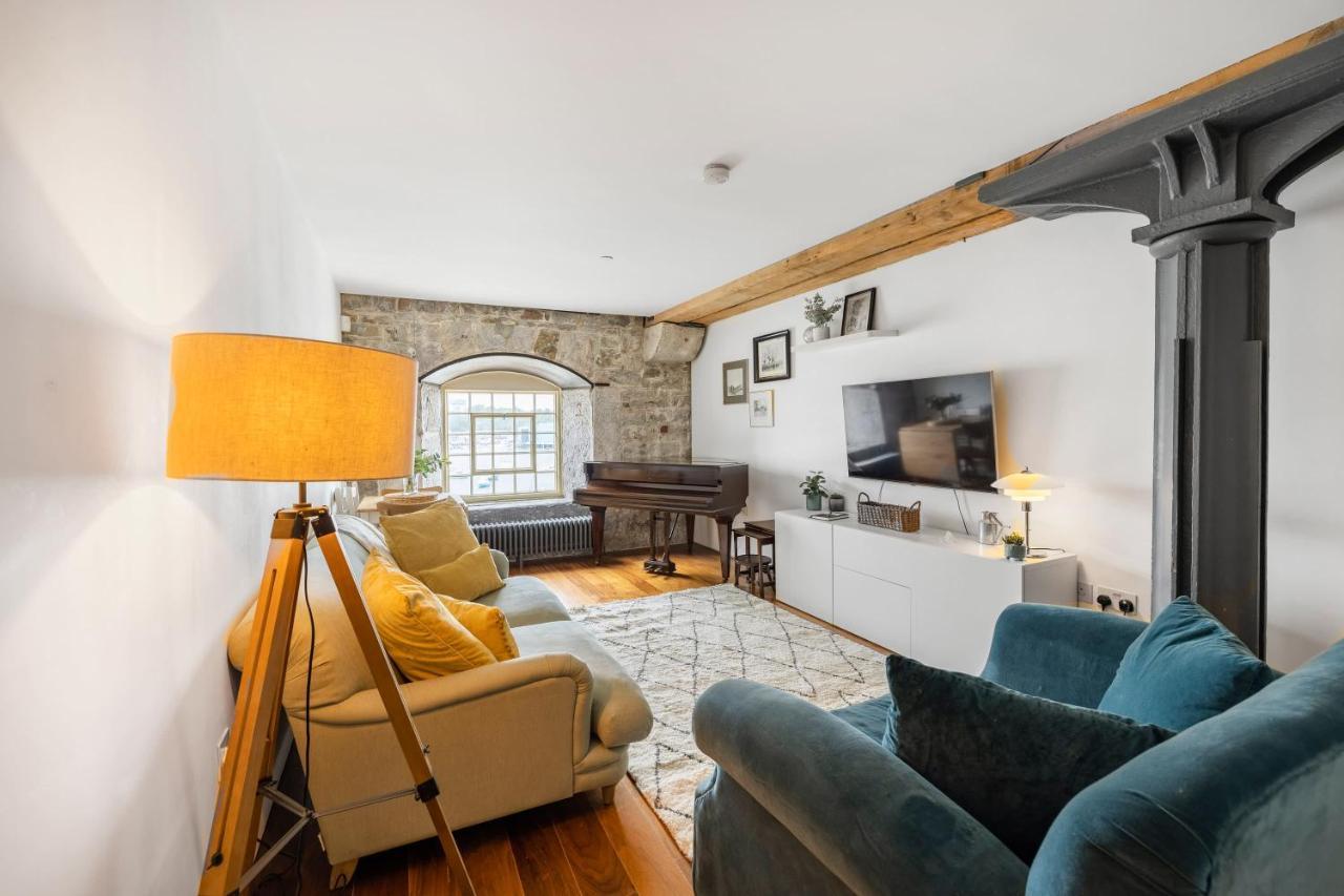 Luxury 2 Bed Apartment In Historic Royal William Yard Plymouth Luaran gambar