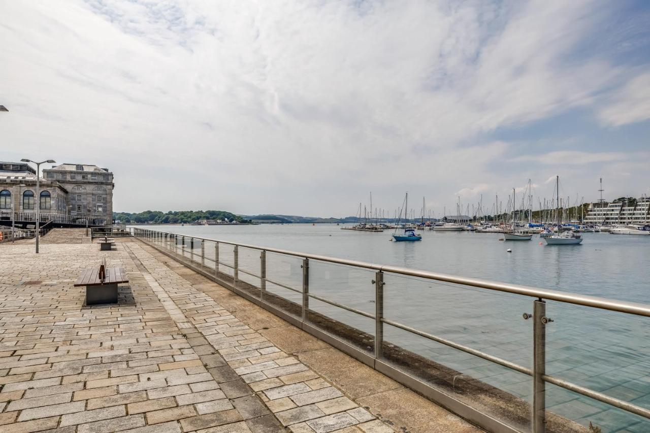 Luxury 2 Bed Apartment In Historic Royal William Yard Plymouth Luaran gambar