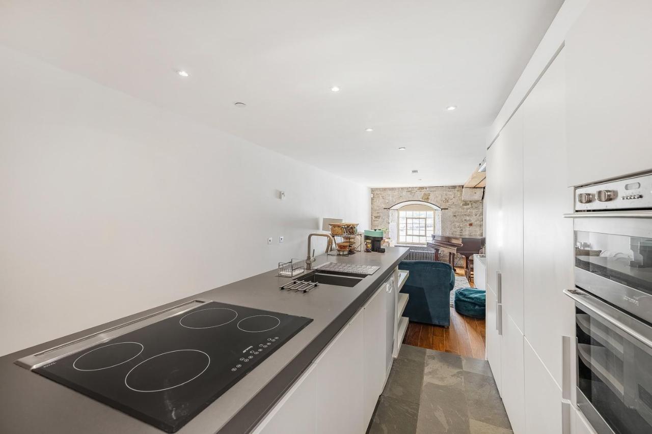 Luxury 2 Bed Apartment In Historic Royal William Yard Plymouth Luaran gambar