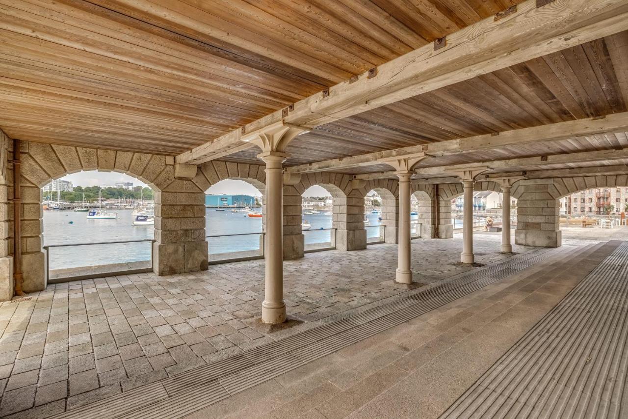 Luxury 2 Bed Apartment In Historic Royal William Yard Plymouth Luaran gambar